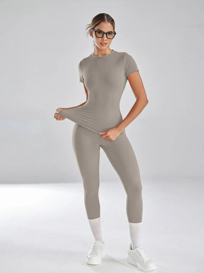 Women'S Sportswear Set, High Stretch Activewear, Yoga Sports Clothing, Slim-Fit round Neck Short Sleeves & High-Waisted Yoga Pants, Ideal for Gym Running Outdoor Activities